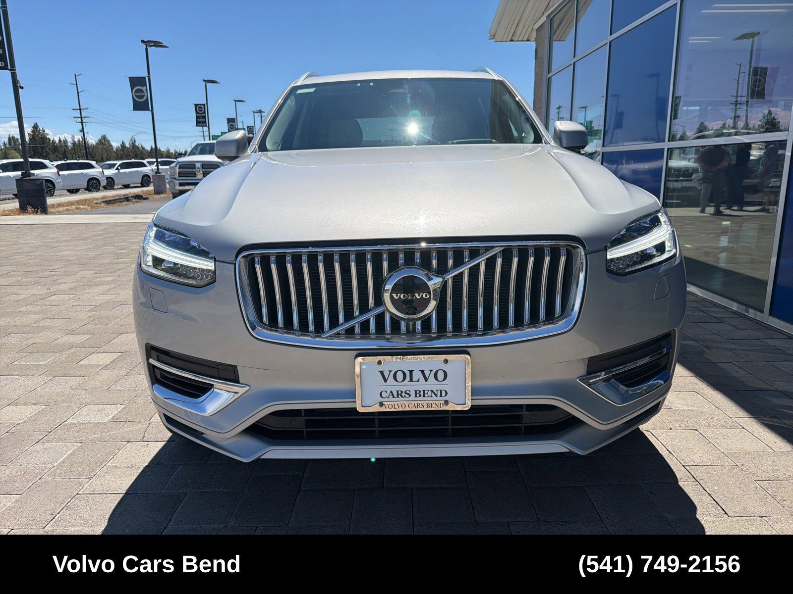 Used 2023 Volvo XC90 T8 Ultimate AWD/4WD image 3