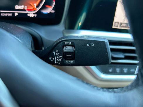 Used 2019 BMW 330i xDrive Sedan AWD/4WD image 29