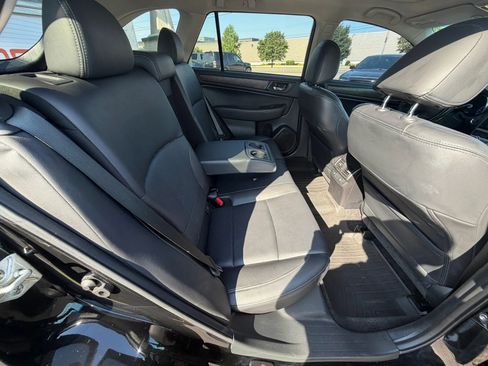 Used 2015 Subaru Outback 2.5i Limited AWD/4WD image 33
