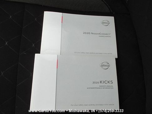 Used 2020 Nissan Kicks S image 29