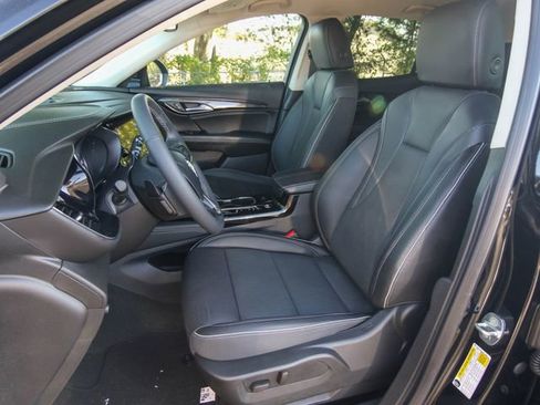 Used 2023 Buick Envision Essence FWD image 15