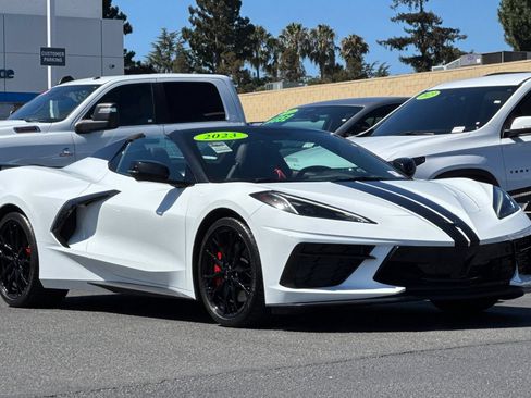 Used 2023 Chevrolet Corvette Stingray Premium Conv w/ Z51 Performance Package RWD image 10