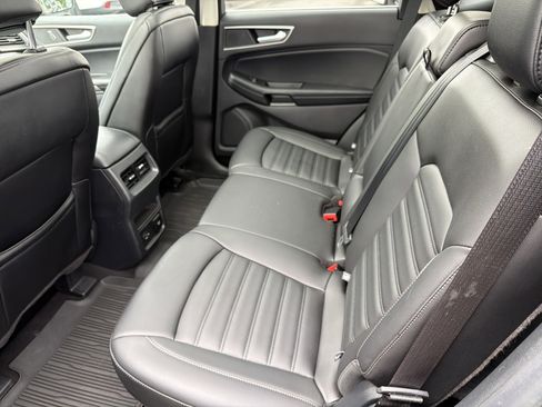 Used 2021 Ford Edge SEL w/ Convenience Package AWD/4WD image 27