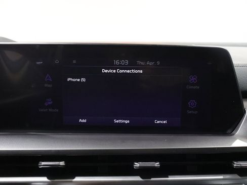 Used 2025 Kia Telluride S AWD/4WD image 32