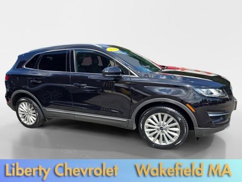 Used 2019 Lincoln MKC Premiere AWD/4WD image 3