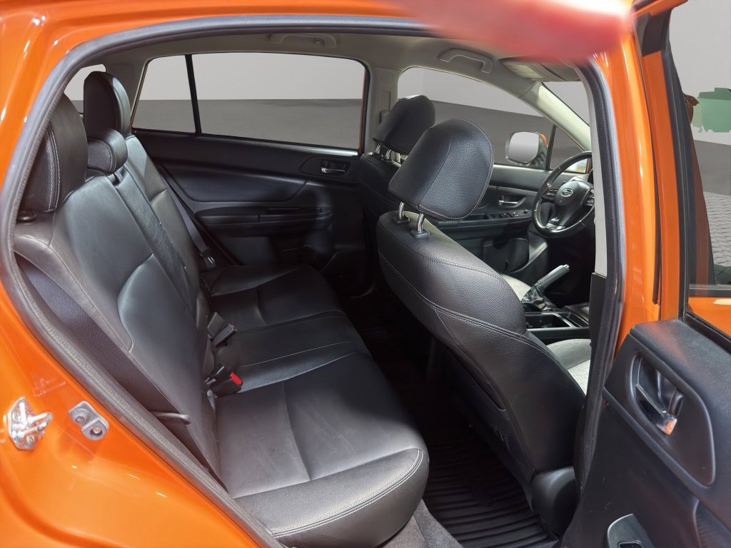 Used 2013 Subaru Crosstrek 2.0i Limited w/ Popular Pkg 2 AWD/4WD image 19