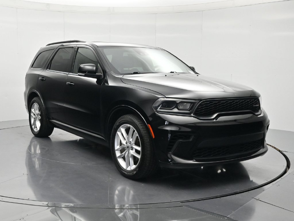 Used 2024 Dodge Durango GT RWD image 3