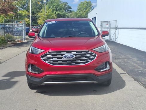 Certified 2022 Ford Edge SEL w/ Convenience Package image 2