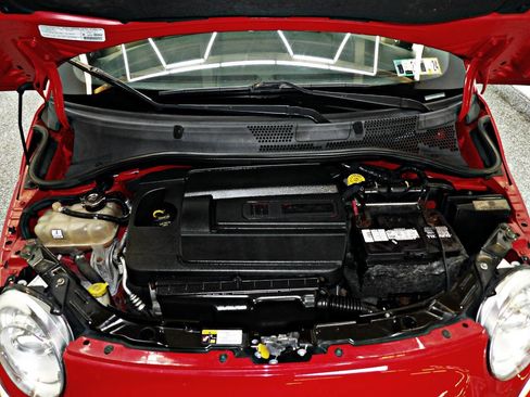 Used 2013 FIAT 500 Sport w/ Beats Audio Pkg image 19