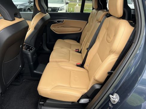 Used 2023 Volvo XC90 T8 Ultimate AWD/4WD image 22