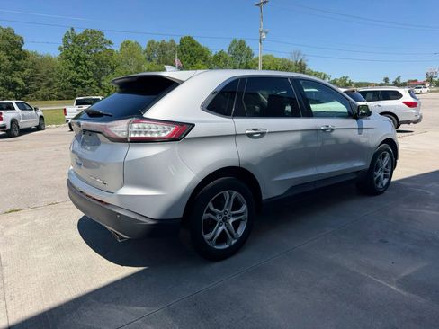 Used 2017 Ford Edge Titanium w/ Technology Package AWD/4WD image 15