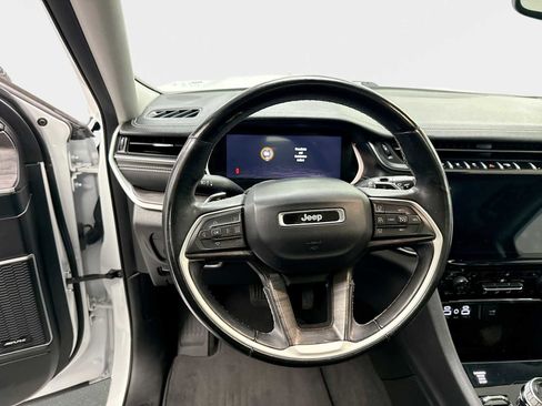 Used 2021 Jeep Grand Cherokee L Limited image 11