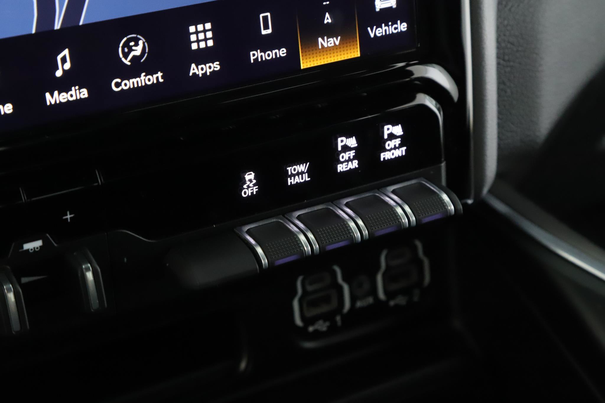 Used 2022 RAM 1500 Laramie AWD/4WD image 14