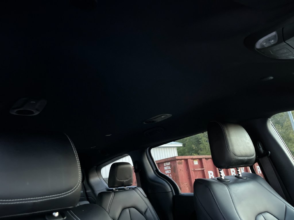 Used 2025 Chrysler Pacifica Select AWD/4WD image 19