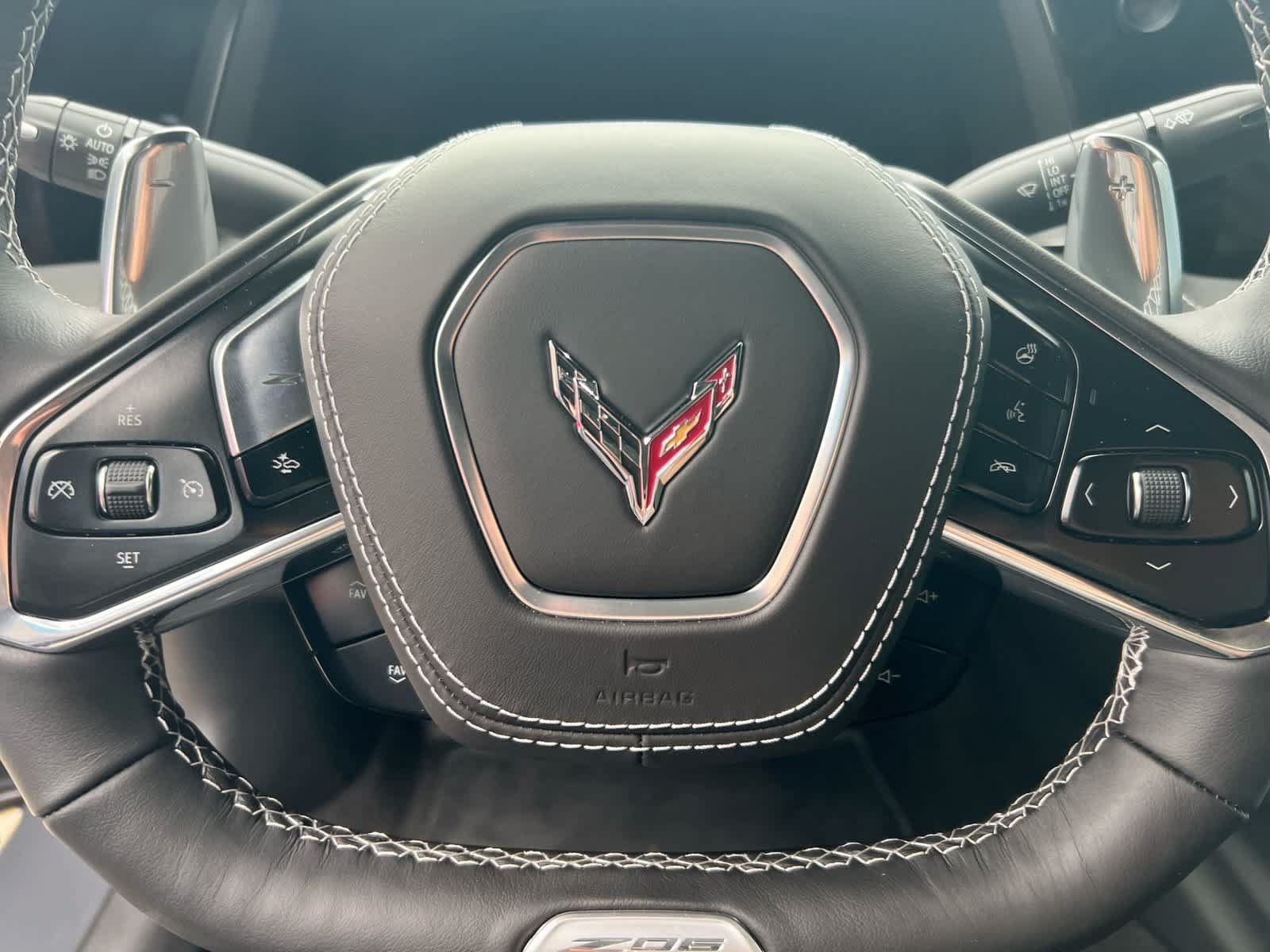 Used 2027 Chevrolet Corvette Z06 RWD image 19