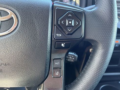 Used 2024 Toyota 4Runner TRD Off-Road image 27