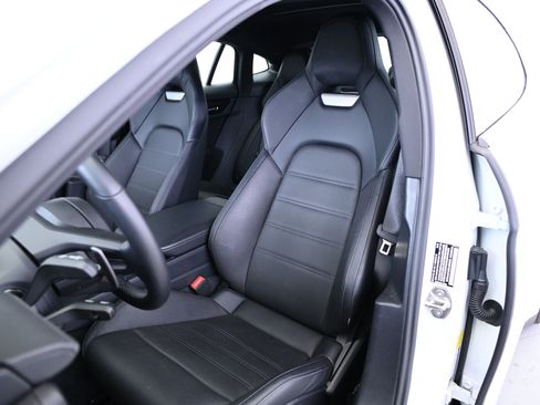 Used 2024 Porsche Panamera 4 image 42