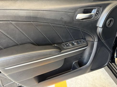 Used 2020 Dodge Charger Scat Pack w/ Plus Group RWD image 11