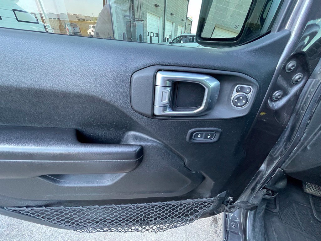 Used 2021 Jeep Wrangler Unlimited Sport AWD/4WD image 11
