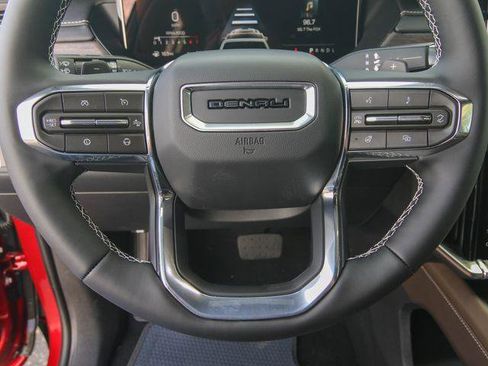 New 2026 GMC Acadia Denali Ultimate image 17