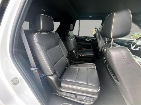 Used 2021 GMC Yukon SLT w/ SLT Luxury Plus Package AWD/4WD image 26
