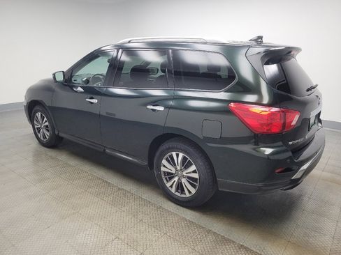 Used 2019 Nissan Pathfinder SL image 3