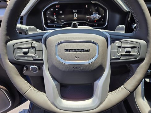 New 2025 GMC Sierra 1500 Denali image 11