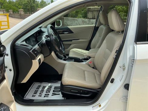 Used 2017 Honda Accord EX-L image 27
