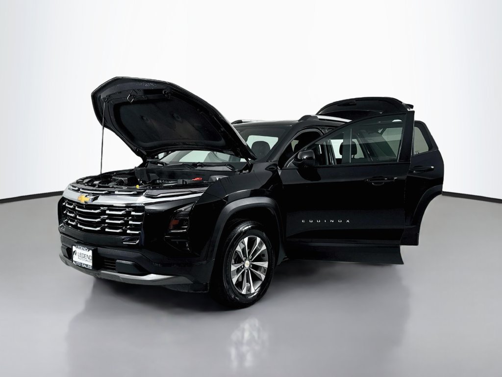 Used 2025 Chevrolet Equinox LT w/ Convenience Package II FWD image 17