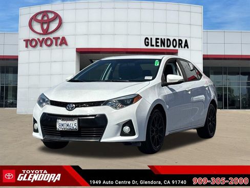 Used 2016 Toyota Corolla S Special Edition FWD image 4