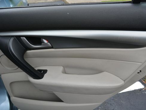 Used 2009 Acura TL w/ Technology Package FWD image 12