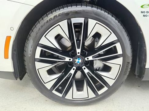 Used 2025 BMW 540i xDrive AWD/4WD image 67