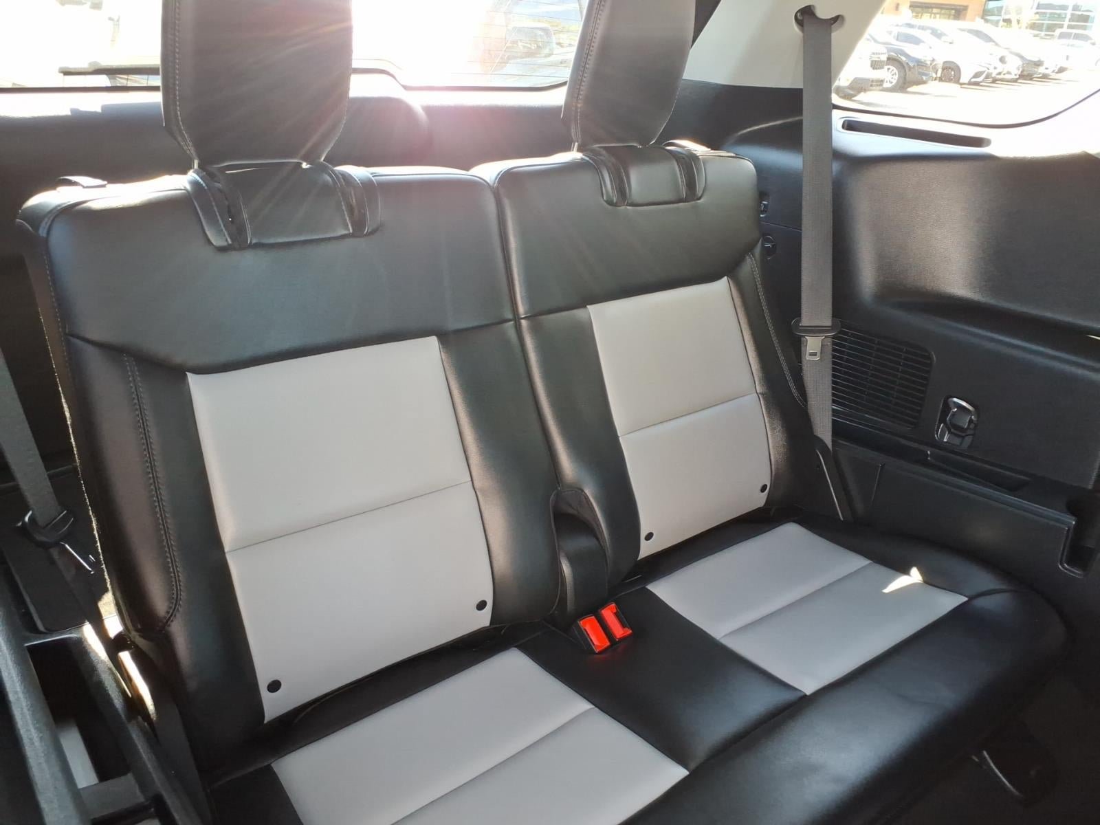 Certified 2024 Ford Explorer XLT w/ Equipment Group 202A RWD image 16