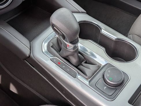 Used 2025 Chevrolet Blazer LT FWD image 20