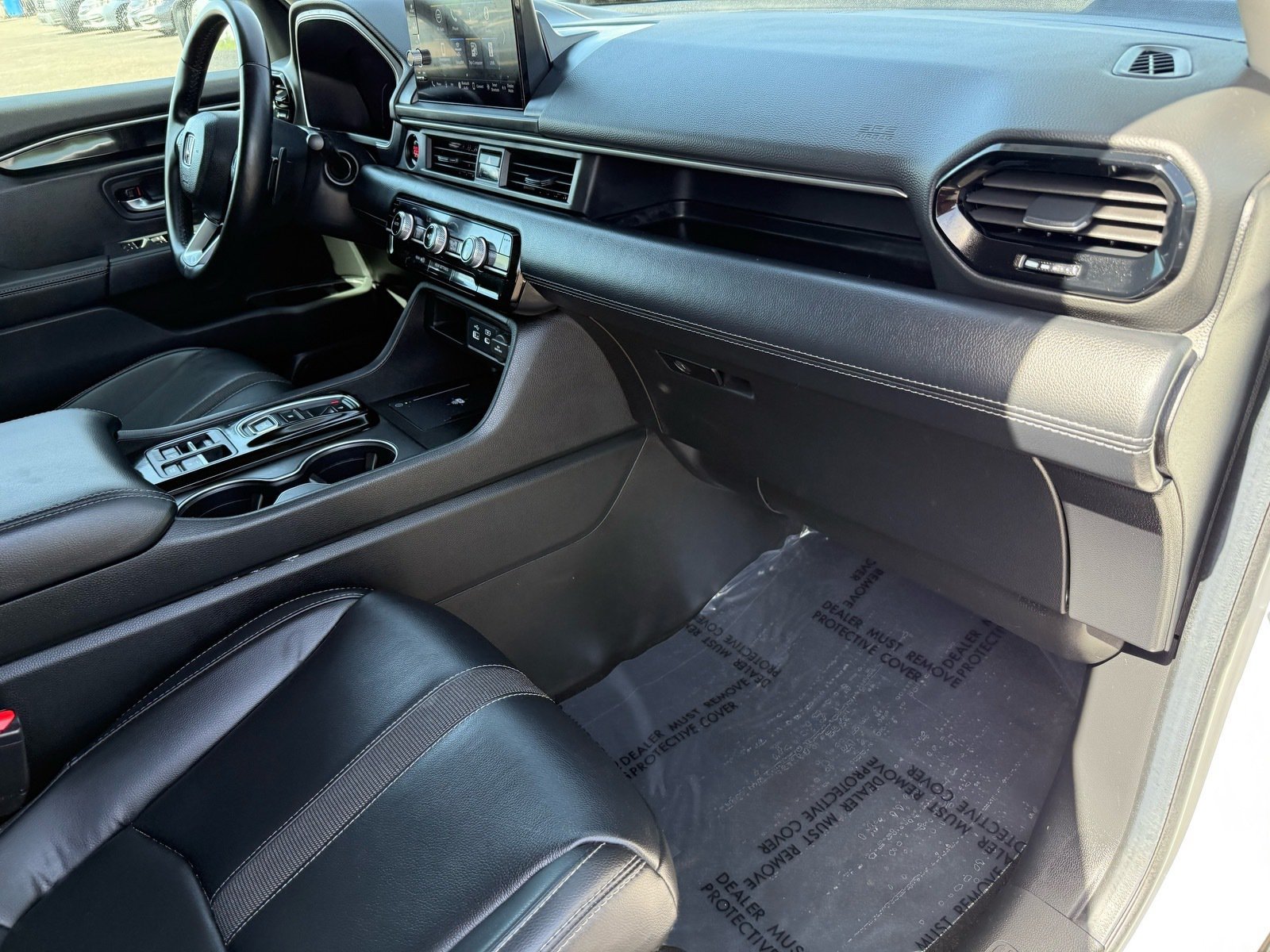 Used 2025 Honda Pilot EX-L image 30