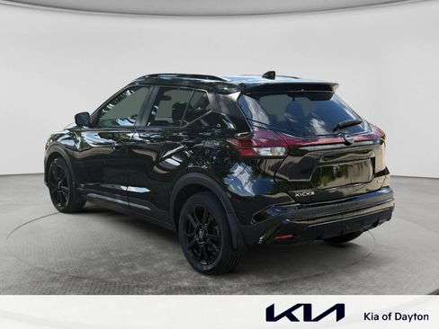 Used 2022 Nissan Kicks SR w/ Premium Package FWD image 7