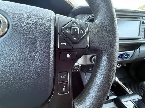 Used 2019 Toyota Tacoma SR w/ SX Package image 24