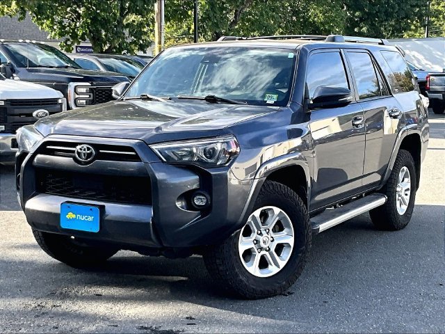 Used 2023 Toyota 4Runner SR5 Premium w/ Moonroof Package AWD/4WD image 3