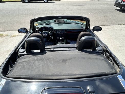 Used 2013 MAZDA MX-5 Miata Club RWD image 8