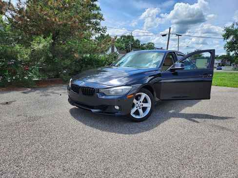 Used 2015 BMW 328i xDrive Sedan AWD/4WD image 6