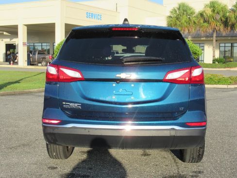 Used 2020 Chevrolet Equinox LT FWD image 6