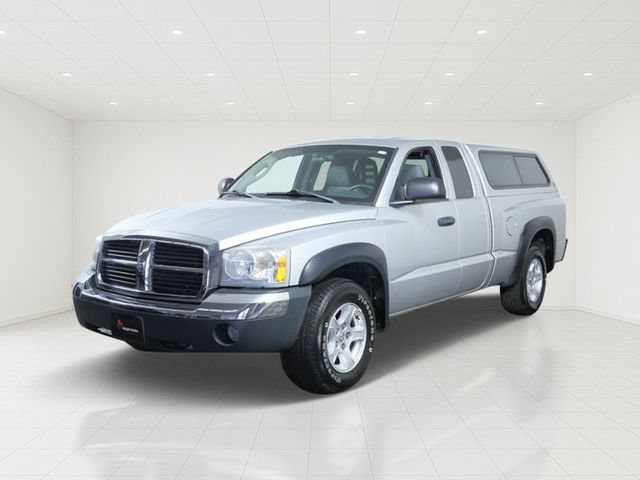 Used 2005 Dodge Dakota SLT RWD image 2