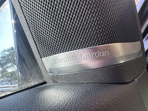 Used 2014 Mercedes-Benz ML 350 BlueTEC 4MATIC image 30