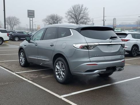 Used 2023 Buick Enclave Avenir w/ Avenir Technology Package AWD/4WD image 5