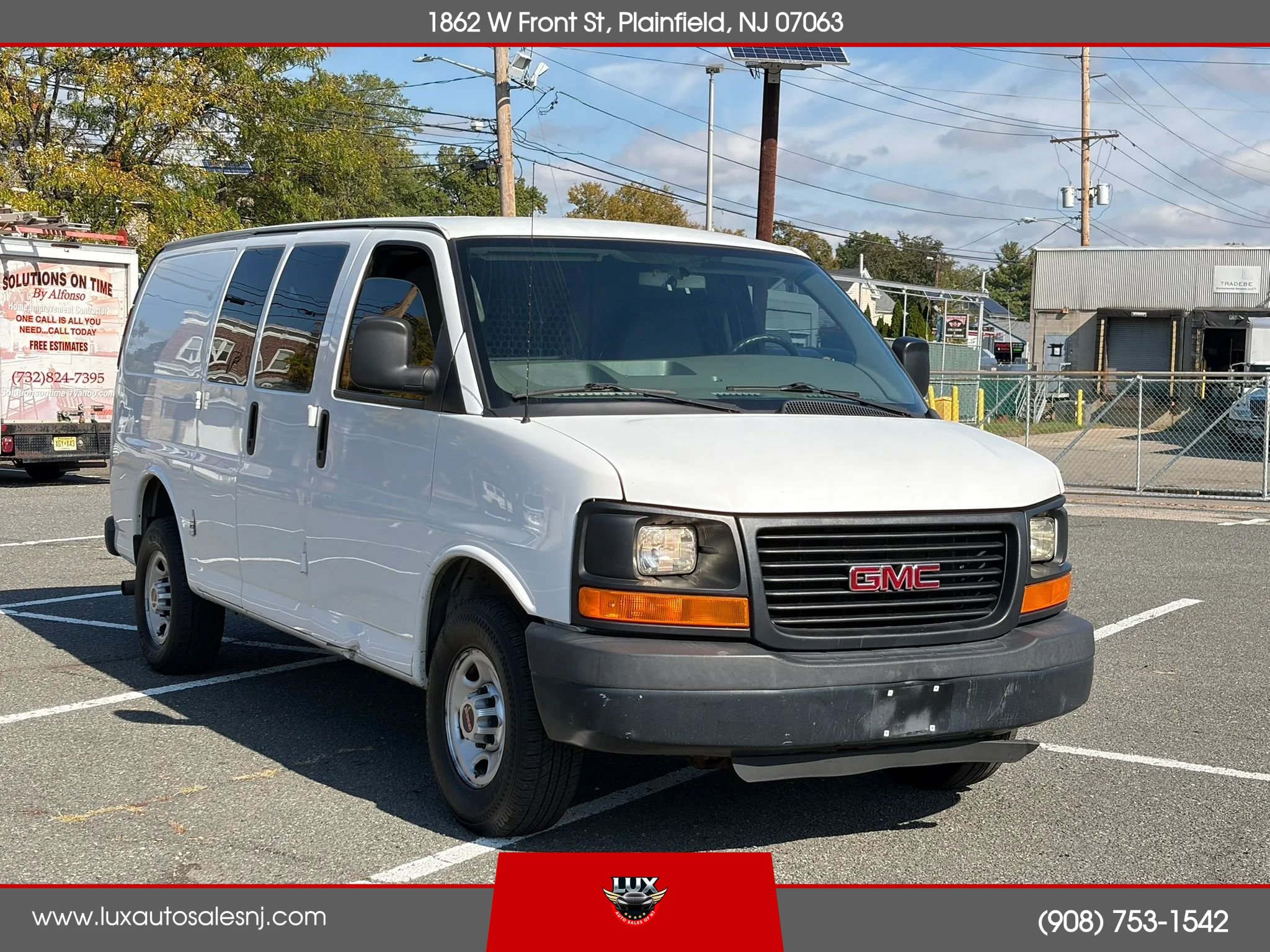 Used 2015 GMC Savana 3500 RWD image 4
