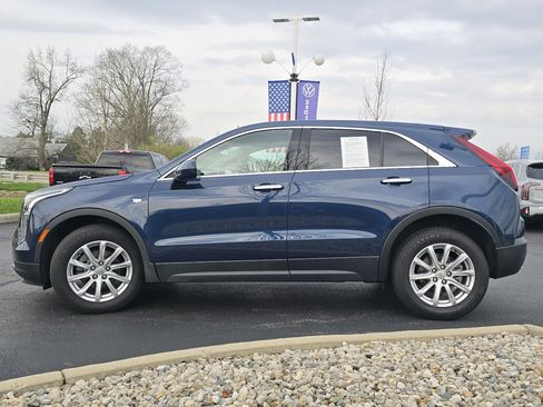 Used 2022 Cadillac XT4 Luxury w/ Cold Weather Package image 23