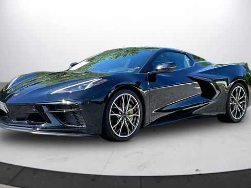 Used 2023 Chevrolet Corvette Stingray Premium Conv w/ Z51 Performance Package RWD image 4