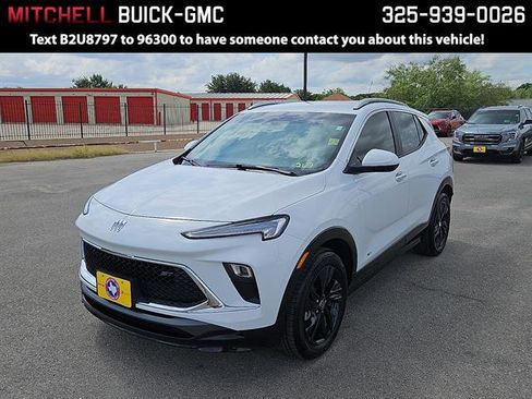 Used 2026 Buick Encore GX Sport Touring w/ Comfort Package FWD image 1