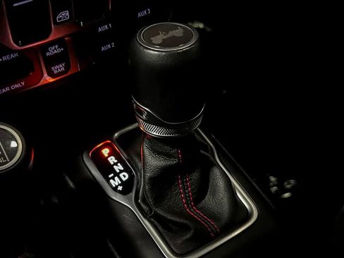 Used 2021 Jeep Wrangler Unlimited Rubicon AWD/4WD image 43
