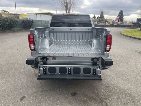 New 2026 GMC Sierra 1500 Elevation AWD/4WD image 25